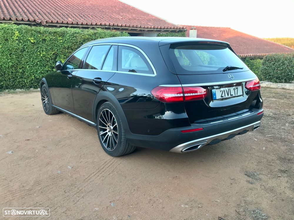 Mercedes-Benz E 220 d 4-Matic All Terrain Avantgarde - 3