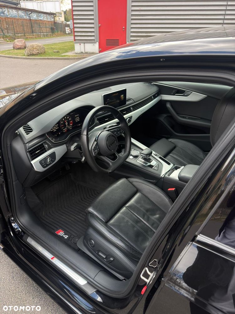 Audi A4 Limousine 2.0 TFSI Sport S tronic - 11