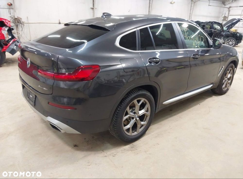 BMW X4 - 8