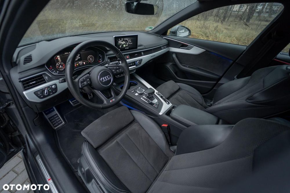 Audi A4 Avant 2.0 TDI S tronic quattro sport - 25