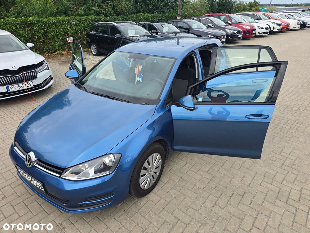 Volkswagen Golf - 31