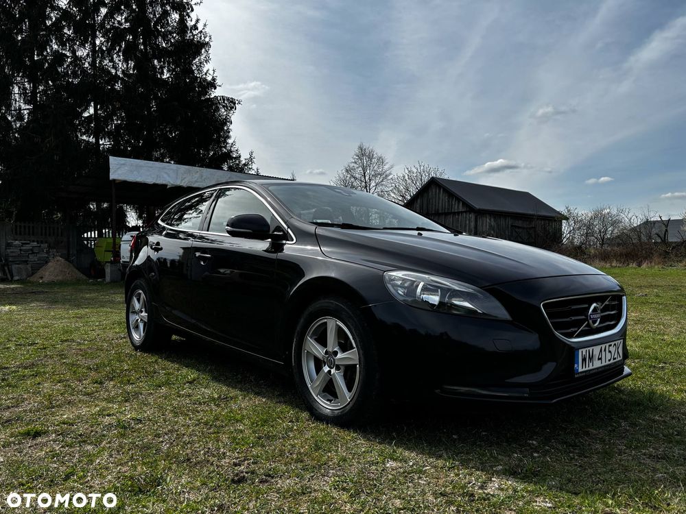 Volvo V40 D4 Momentum - 2