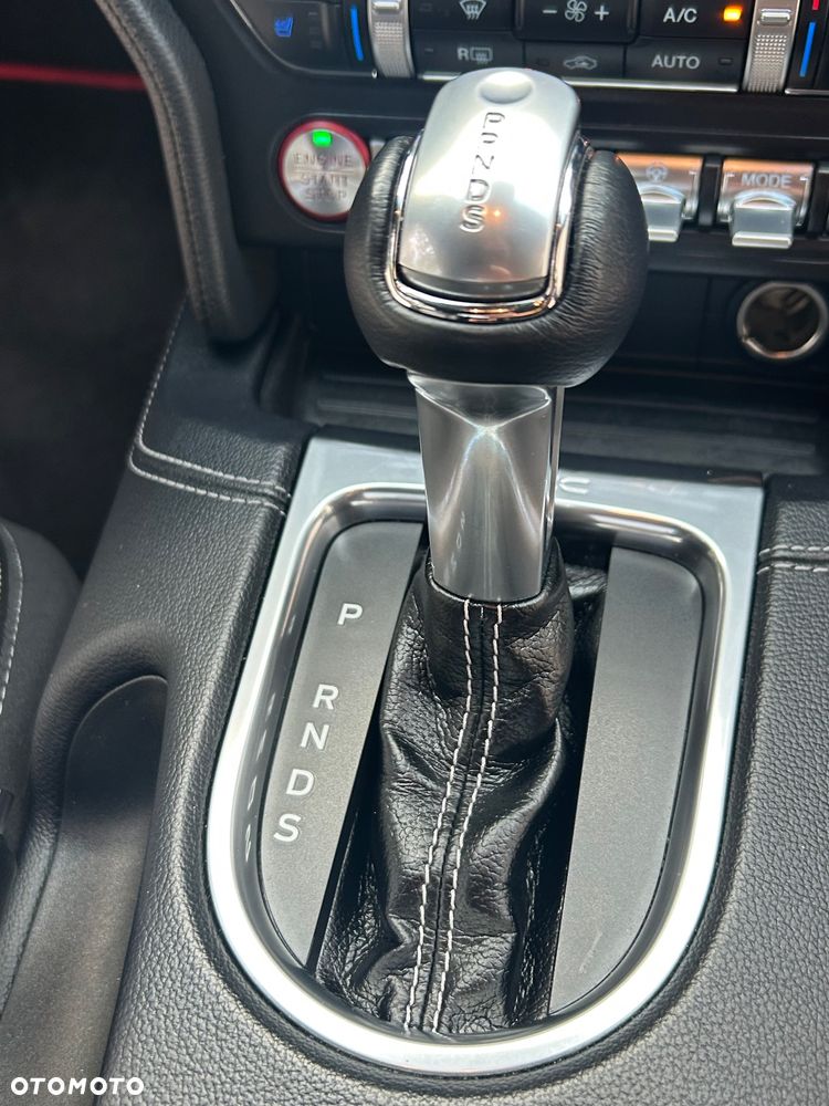 Ford Mustang 5.0 V8 Mach 1 - 23