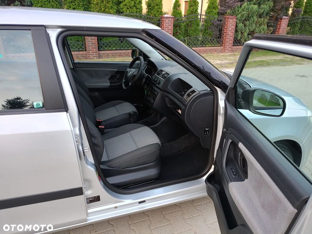 Skoda Fabia - 12