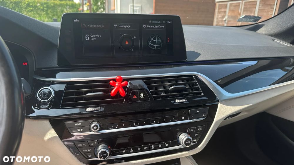 BMW Seria 5 520d Efficient Dynamics M Sport sport - 24