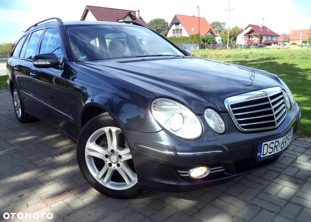 Mercedes-Benz Klasa E 280 CDI 4-Matic T Avantgarde - 2