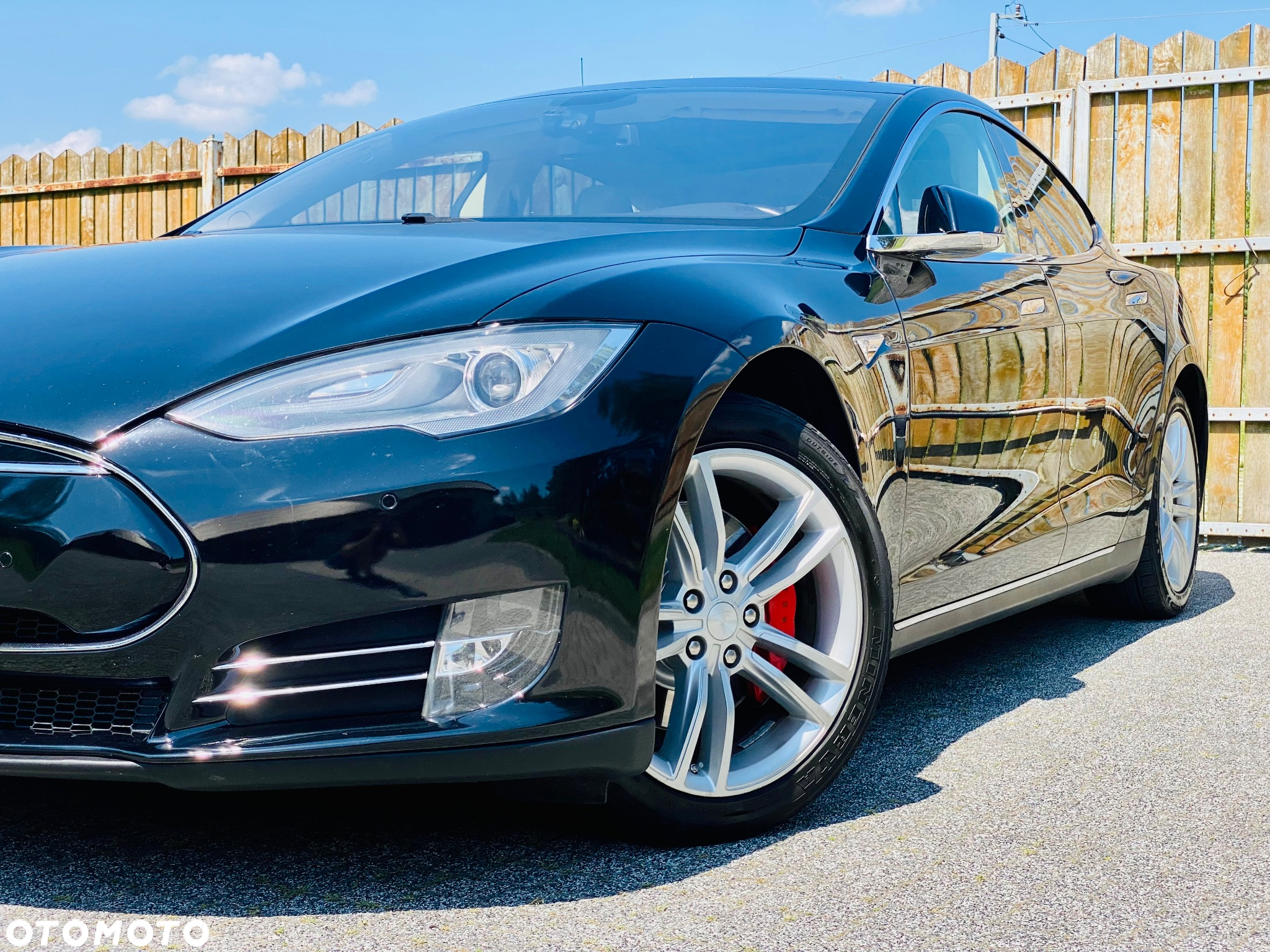 Tesla Model S Standard - 22