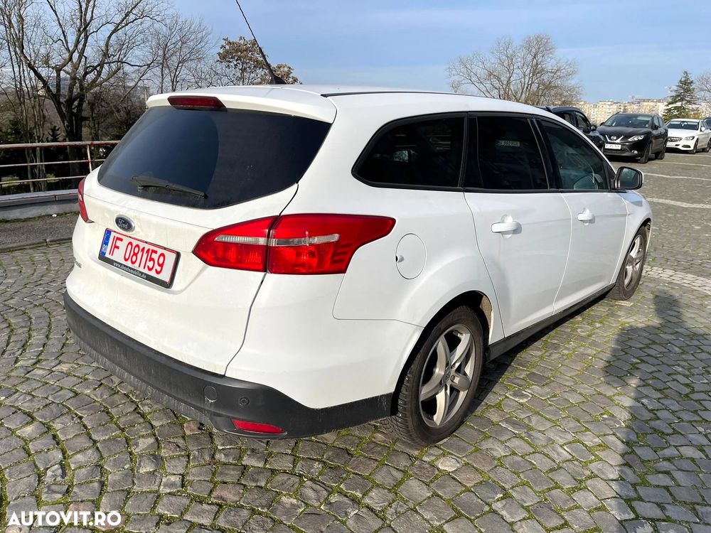 Ford Focus - 5