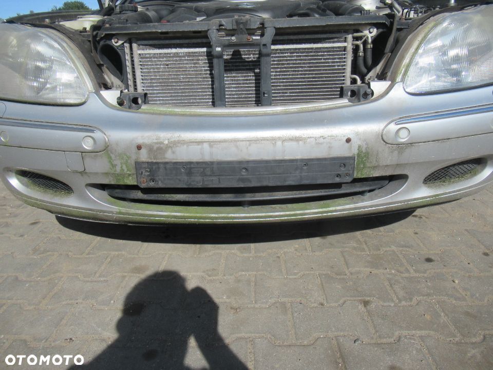 MERCEDES W 220 ZDERZAK PRZÓD 744