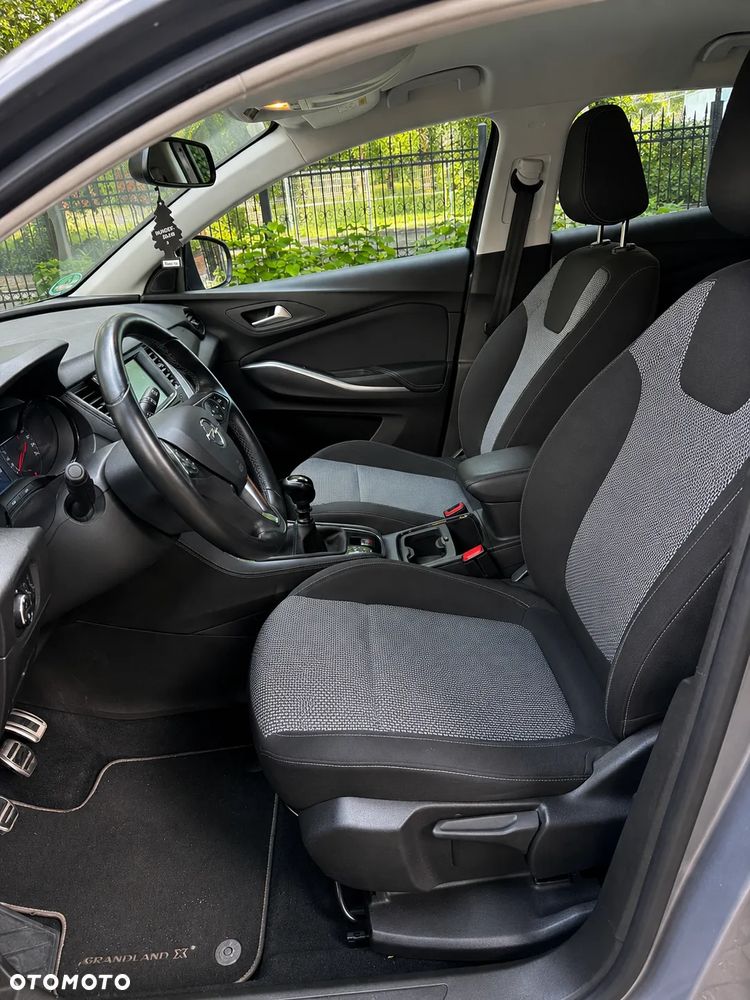 Opel Grandland X 1.2 T GPF Design Line S&S - 15