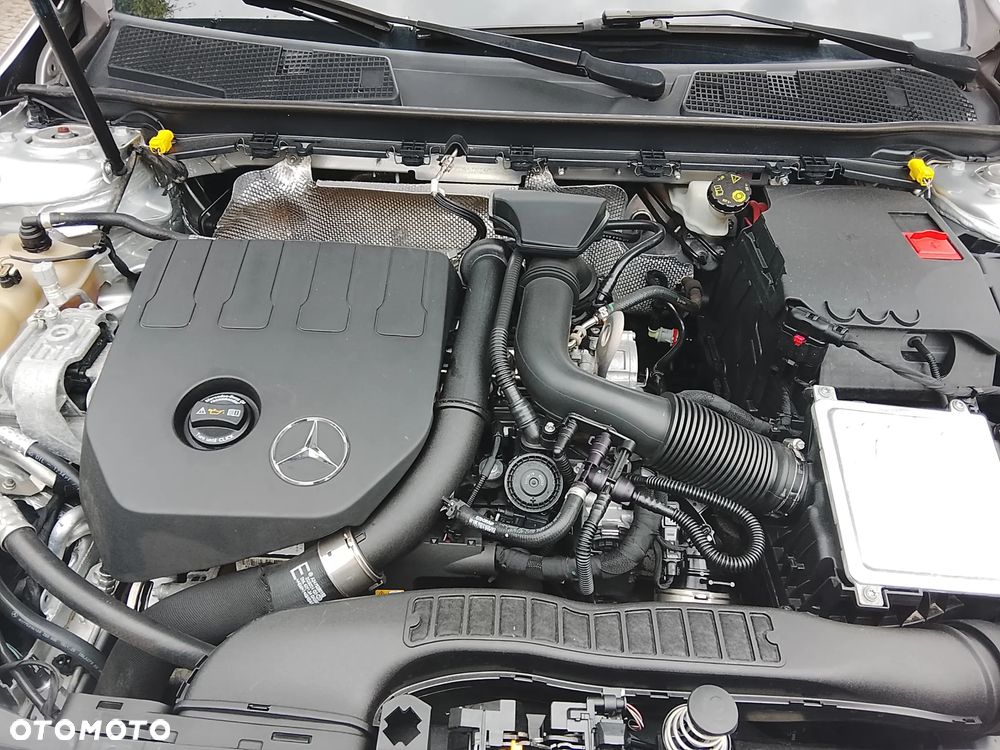 Mercedes-Benz Klasa A 180 AMG Line - 22