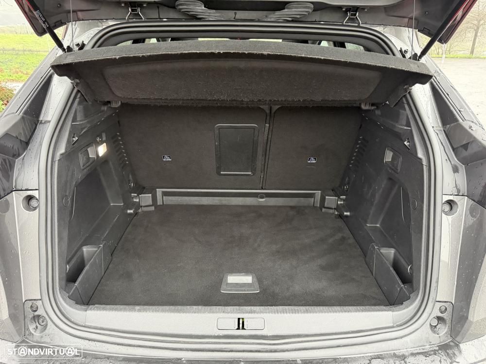 Peugeot 3008 1.6 BlueHDi GT Line Grip Control EAT6 - 32