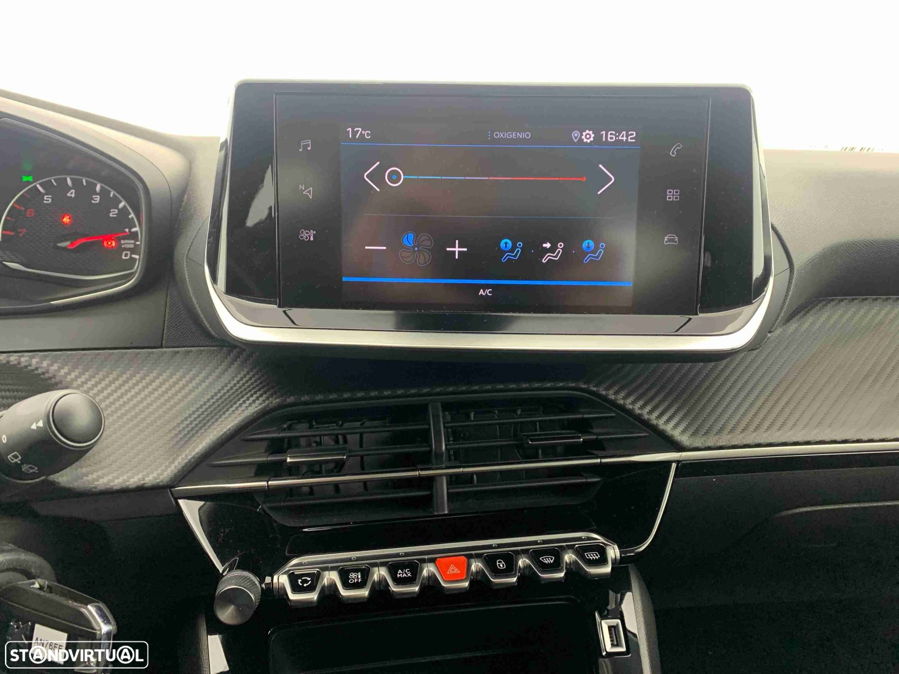 Peugeot 208 1.2 PureTech Active Pack - 9