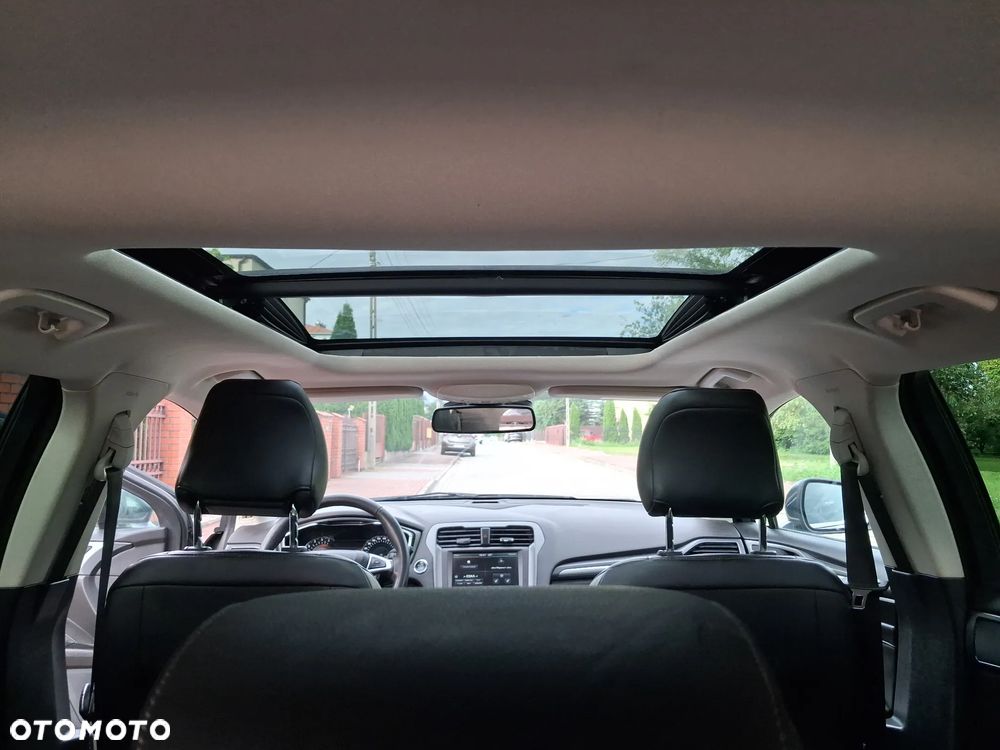Ford Mondeo 2.0 EcoBlue Titanium - 25