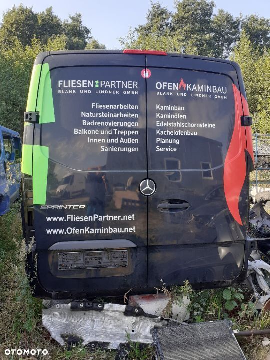 DRZWI LEWY PRAWY TYŁ PAKA MERCEDES SPRINTER 910 - 1
