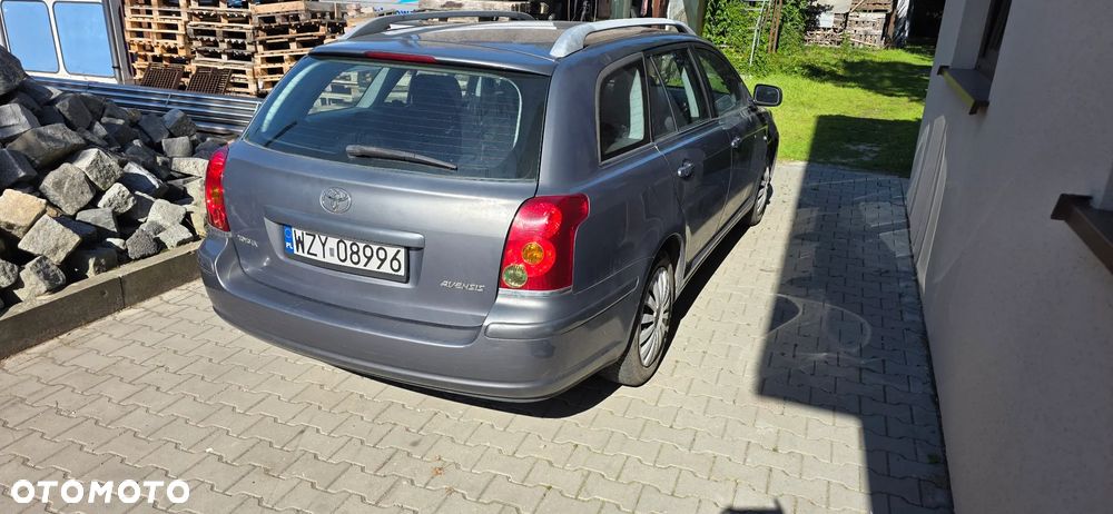 Toyota Avensis 1.8 VVT-i - 3