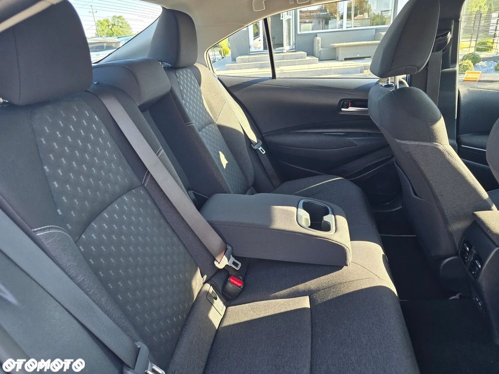 Toyota Corolla 1.8 Hybrid Comfort - 19
