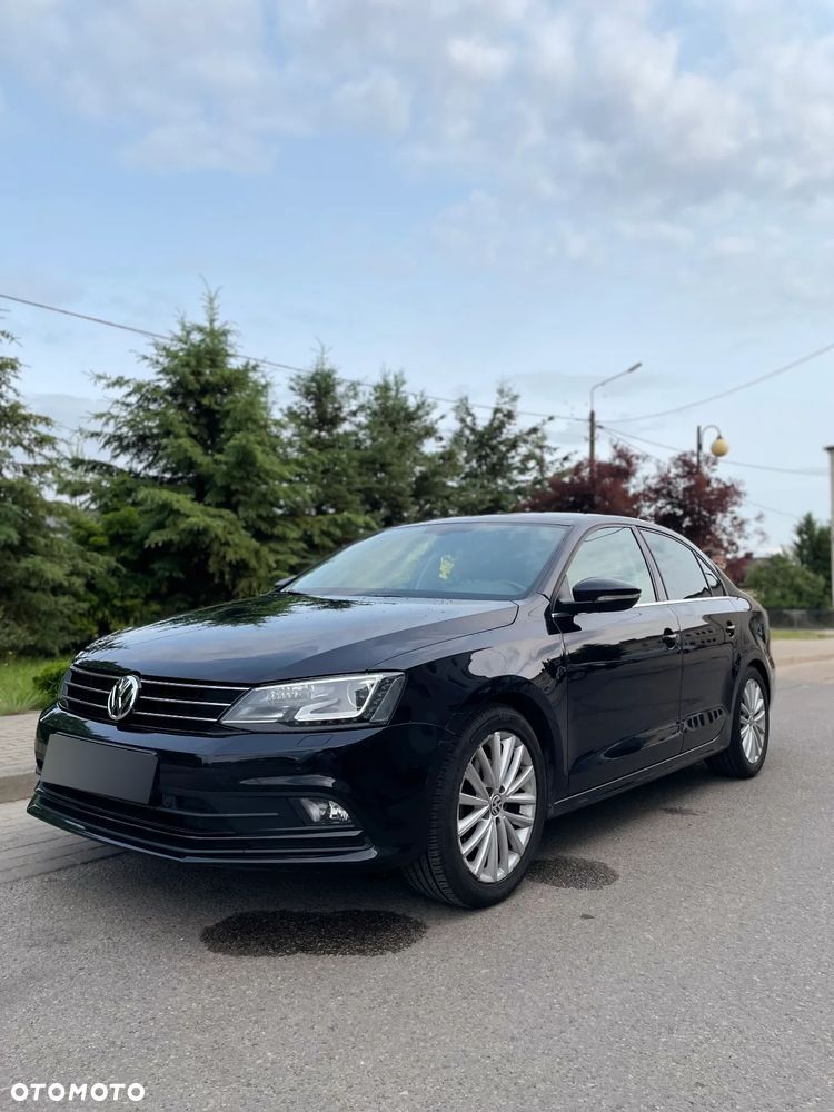 Volkswagen Jetta 1.4 TSI BMT Highline - 1