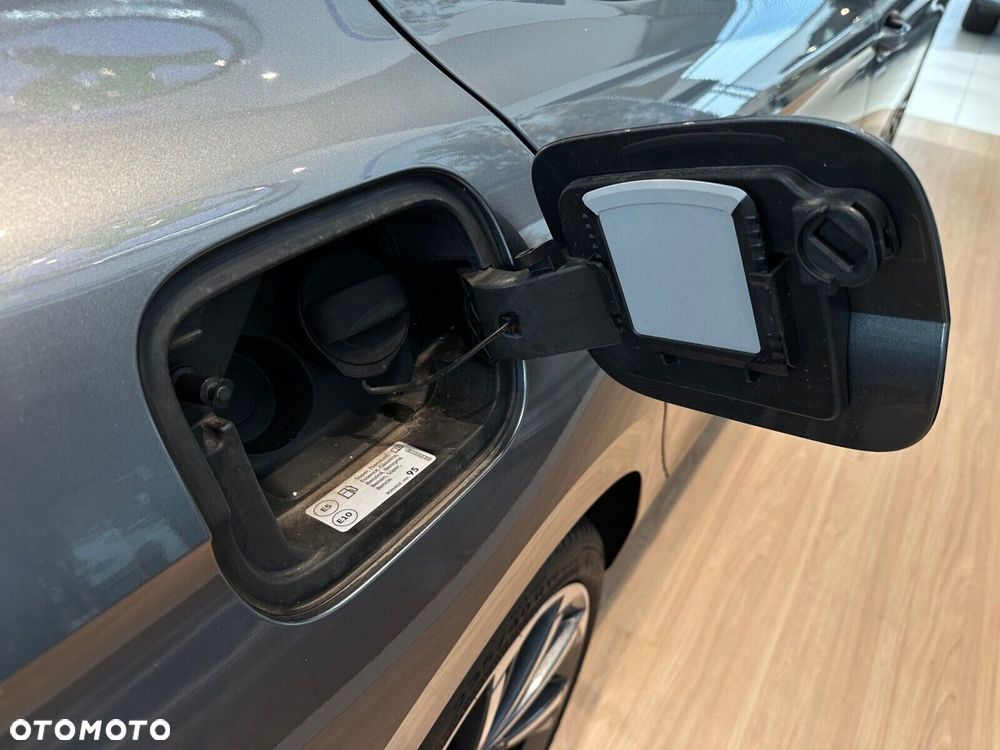 Skoda Superb 2.0 TSI 4x4 L&K DSG - 17