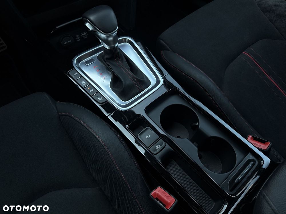 Kia Ceed 1.6 T-GDI GT DCT - 18