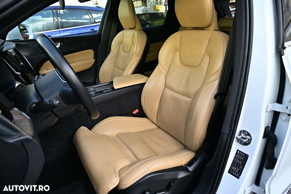 Volvo XC 60 T8 AWD Recharge Geartronic Inscription - 33