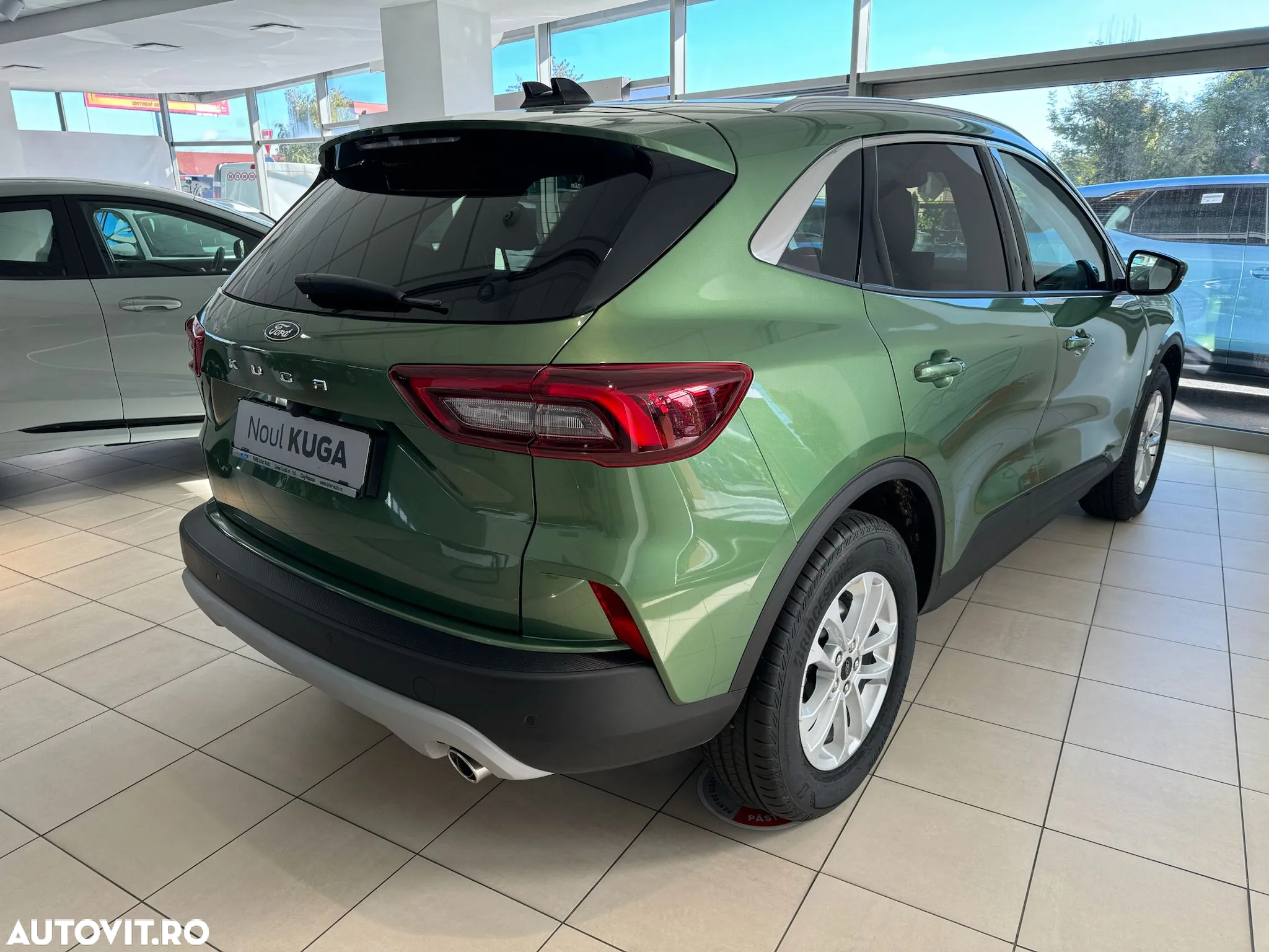 Ford Kuga - 5
