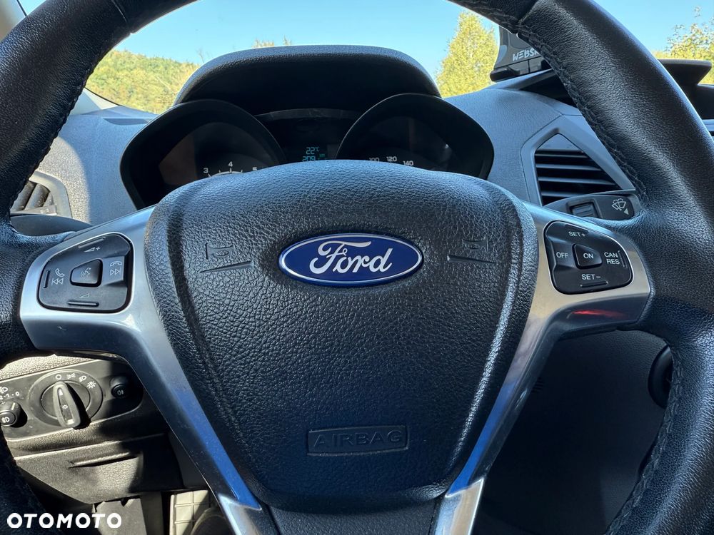 Ford EcoSport - 14