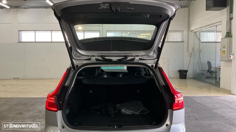 Volvo V60 2.0 T6 AWD TE Inscription Expression - 23