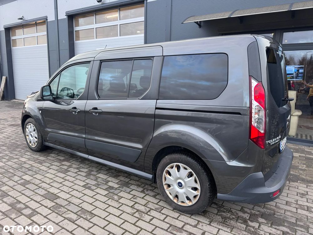 Ford Tourneo Connect Grand - 22