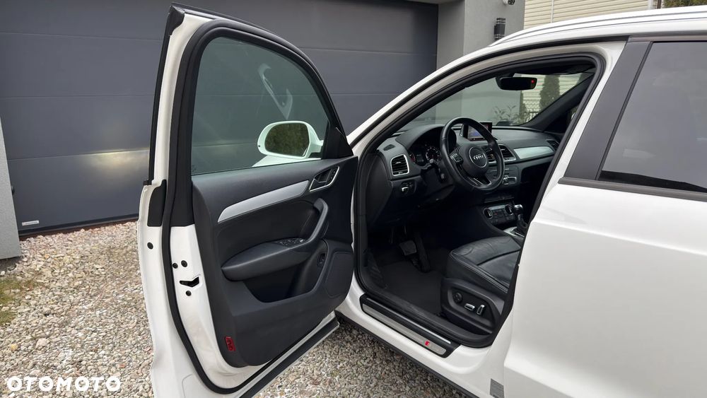 Audi Q3 40 TFSI Quattro S tronic S line - 6