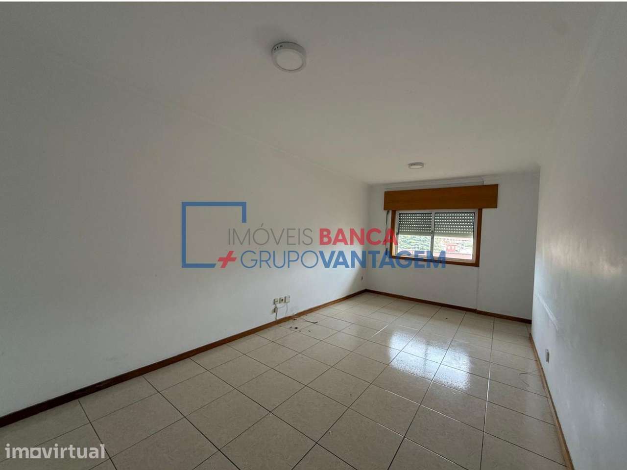 APARTAMENTO T2 C/VARANDA - GONDOMAR - Grande imagem: 2/18