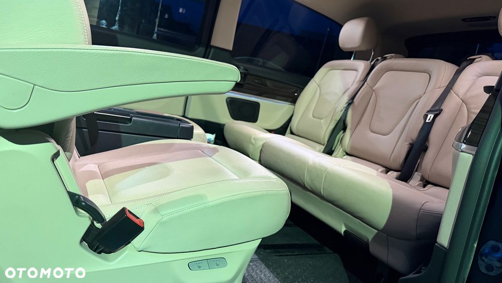 Mercedes-Benz Klasa V 300 d 9G-Tronic Avantgarde (długi) - 20