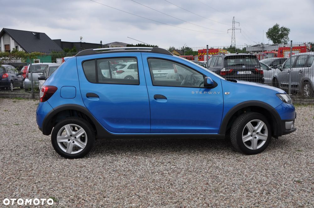 Dacia Sandero Stepway 0.9 TCe Laureate - 4