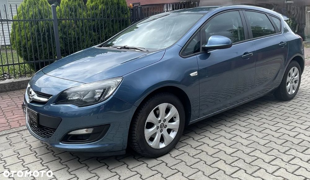 Opel Astra - 1