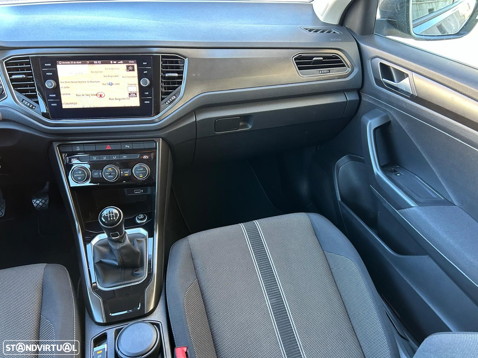 VW T-Roc 1.6 TDI Style - 25
