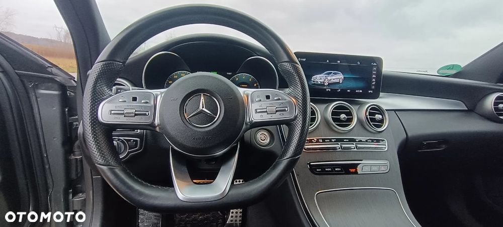 Mercedes-Benz Klasa C 200 9G-TRONIC AMG Line - 7