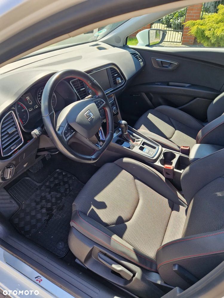 Seat Leon ver-1-8-tsi-fr-s-s-dsg - 4