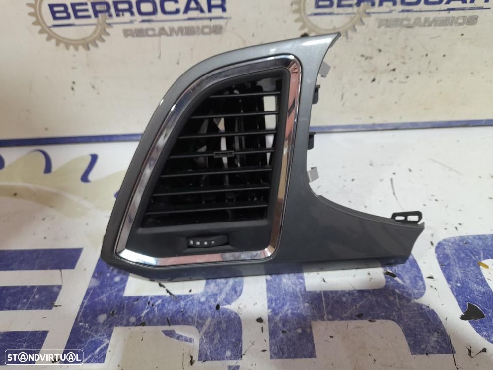 GRELHA AREJADORA SEAT ATECA KH7 - 1
