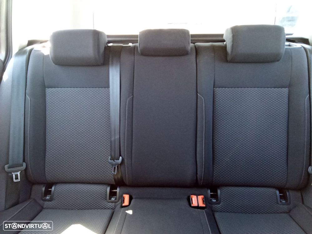 VW Golf Variant 1.0 TSI Trendline - 13