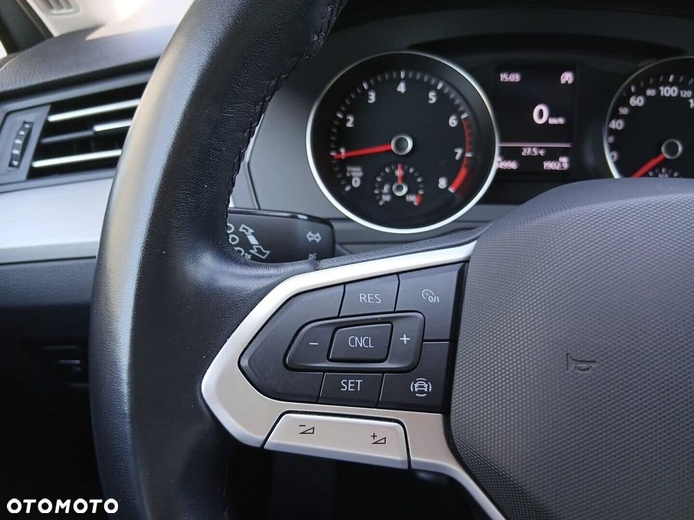 Volkswagen Passat 1.5 TSI EVO Essence - 22