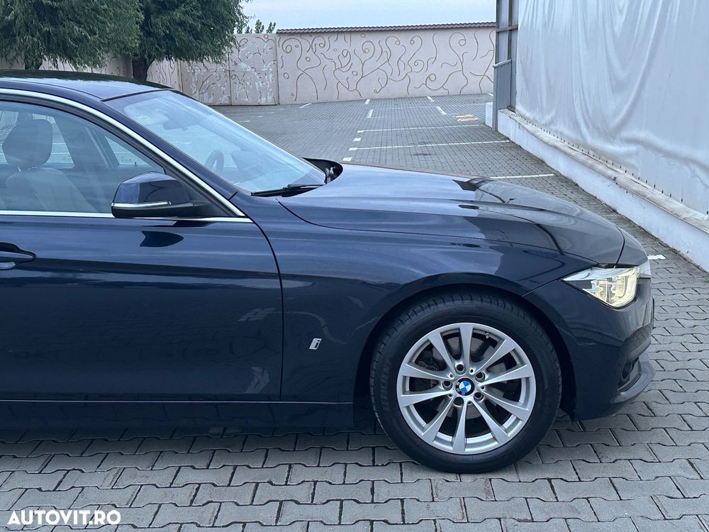 BMW Seria 3 330e iPerformance M Sport - 20