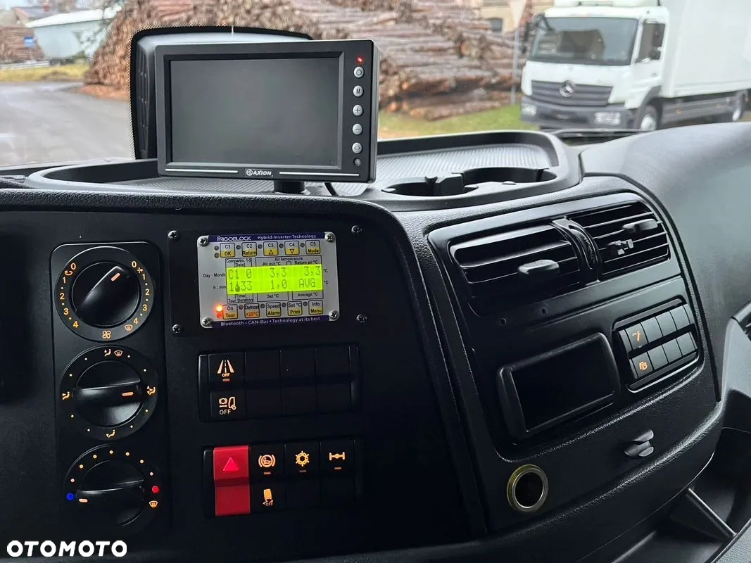 Mercedes-Benz ATEGO 1624L Chłodnia 6.15m | Drzwi | 2 x MultiTemp | Winda | Euro-6 - 26