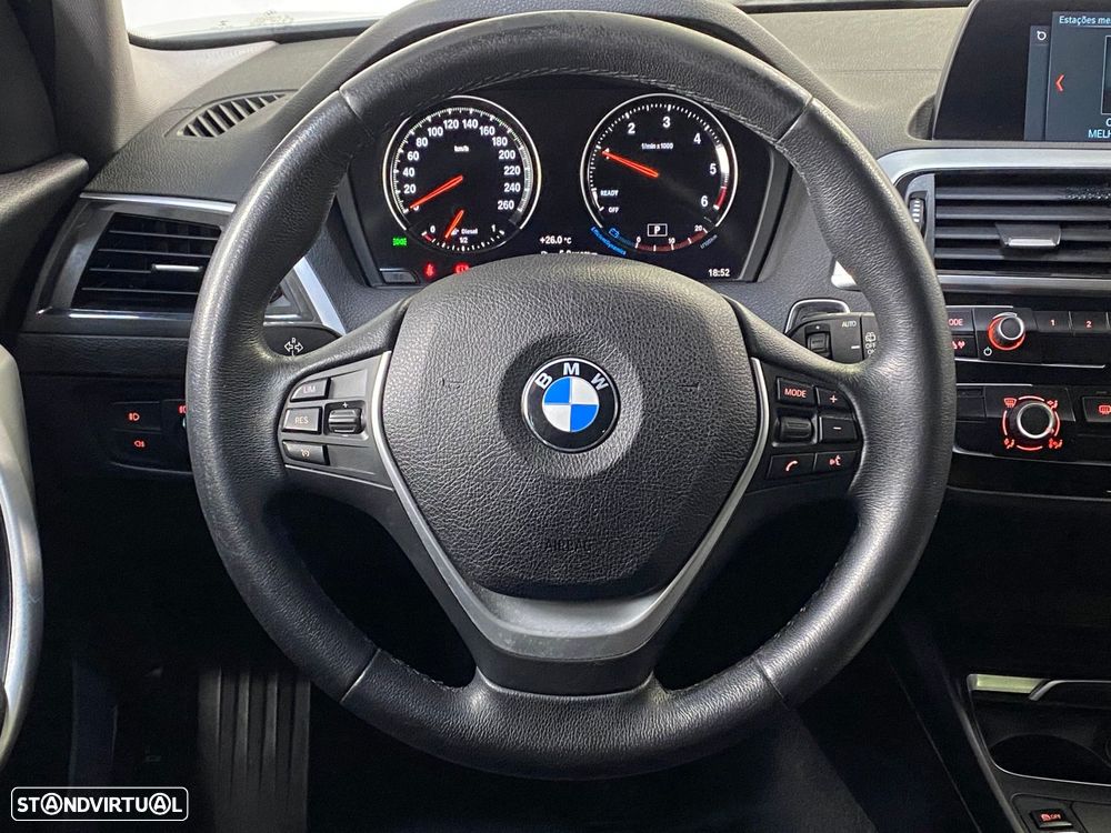 BMW 116 d Auto - 11