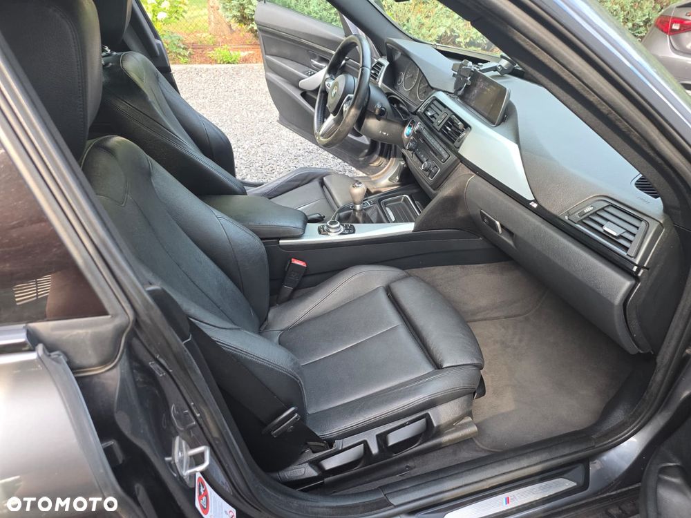 BMW 3GT 318d - 15