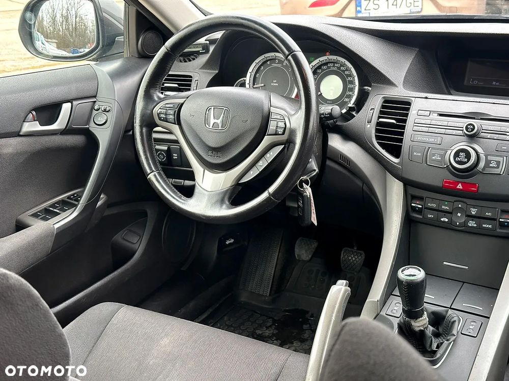 Honda Accord 2.0 Elegance - 11