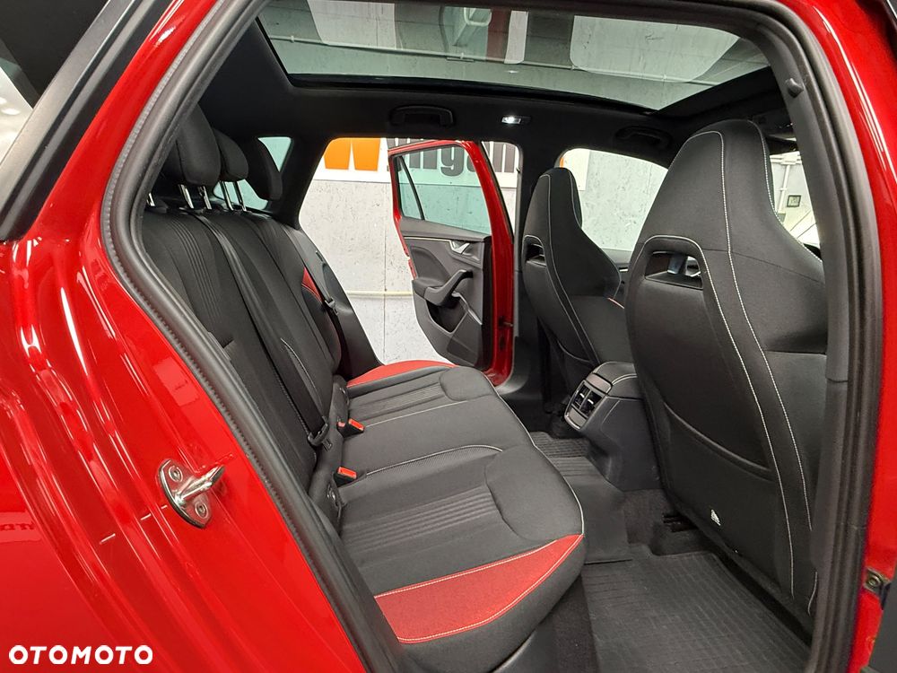 Skoda Kamiq 1.5 TSI Monte Carlo DSG - 9