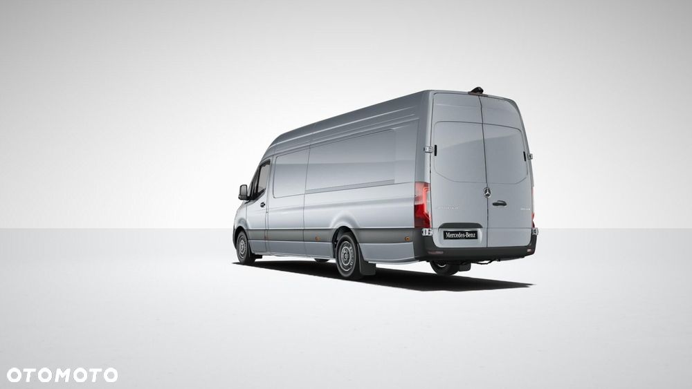 Mercedes-Benz Sprinter - 2