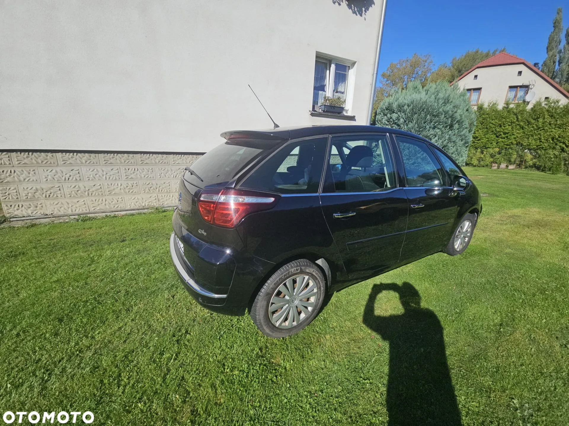 Citroën C4 Picasso 1.6 HDi FAP Exclusive - 6