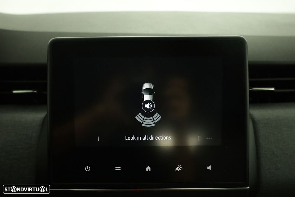 Renault Clio 1.0 TCe Evolution - 11