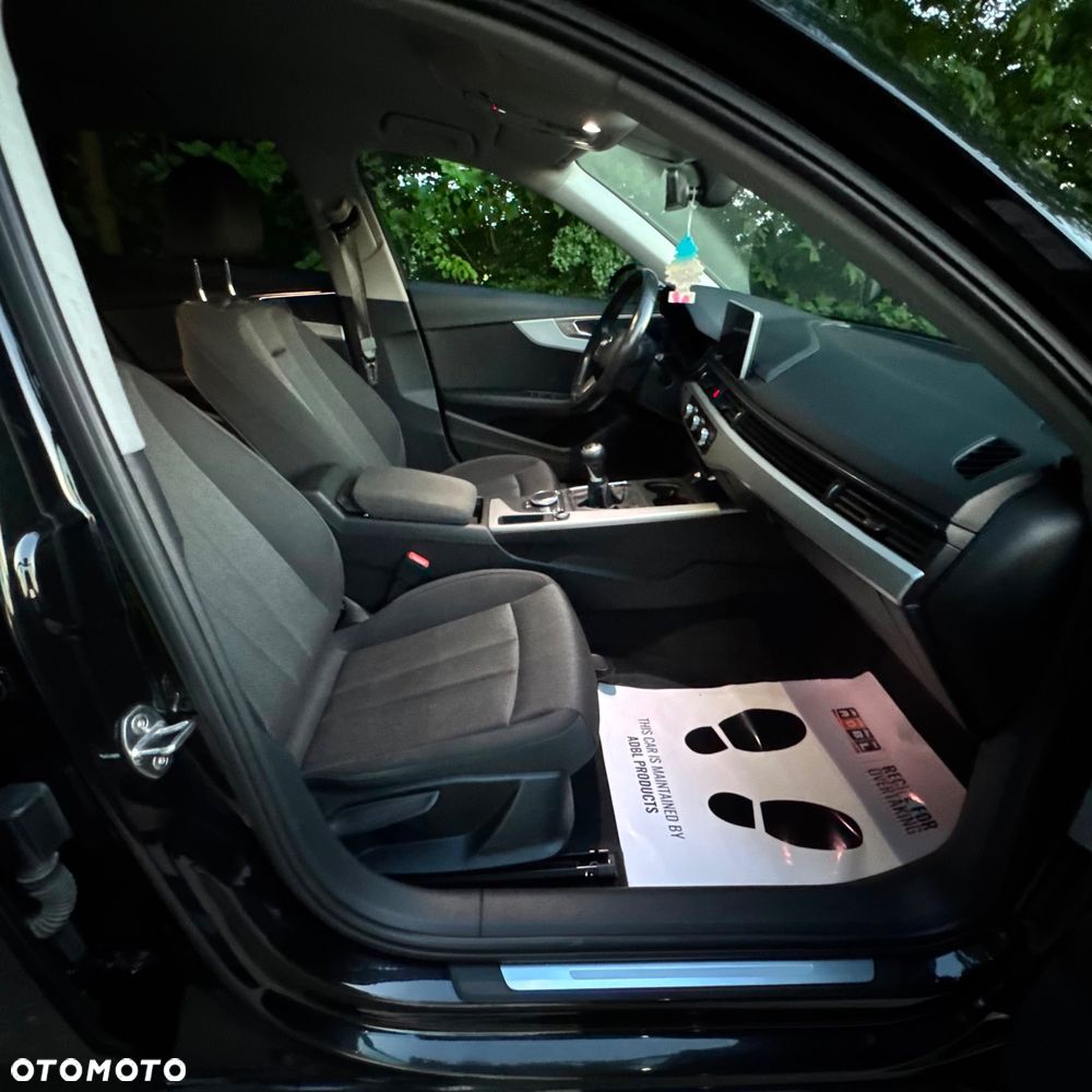 Audi A4 Avant 2.0 TDI - 10